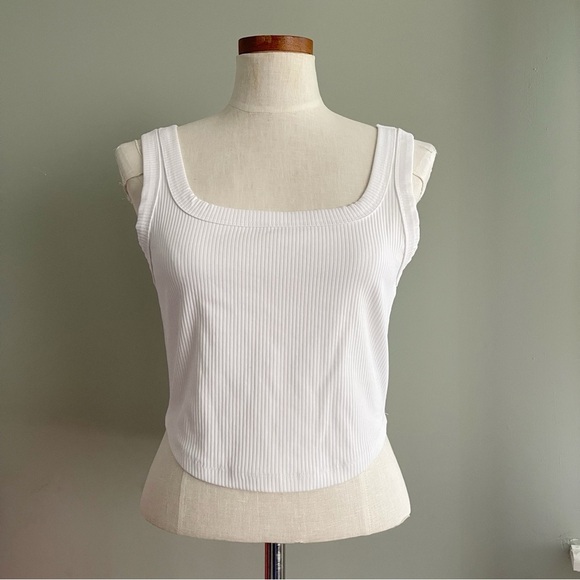 Madewell Tops - Madewell White ribbed tank top size Large NWOT